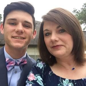 Meet your Posher, Anne